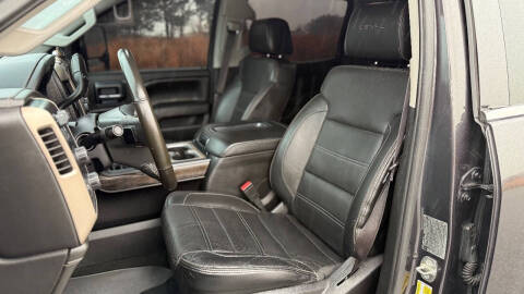 2015 GMC Sierra 3500HD Denali