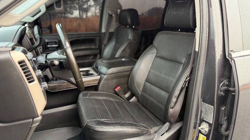 2015 GMC Sierra 3500HD Denali