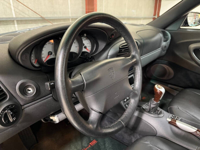 1999 Porsche 911 Carrera