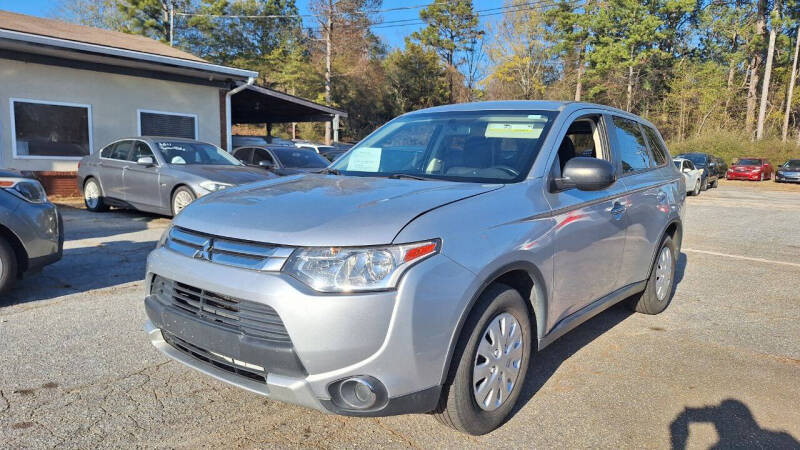 2015 Mitsubishi Outlander ES