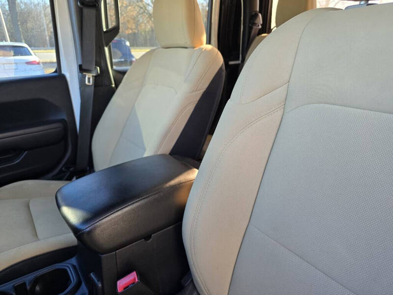 2020 Jeep Gladiator Sport