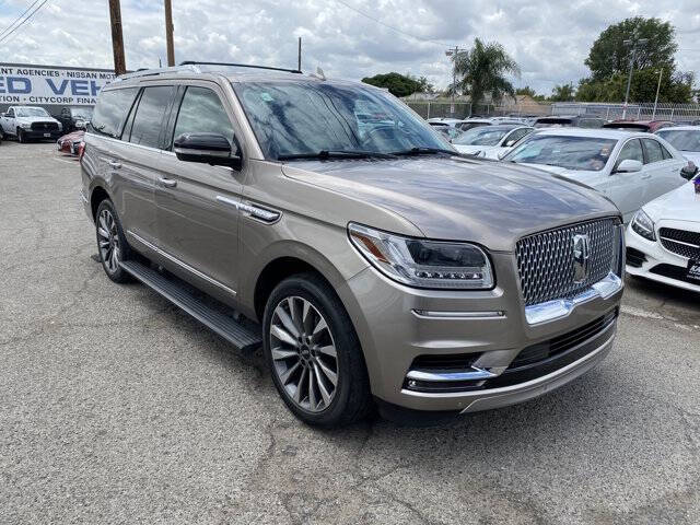 2019 Lincoln Navigator Select