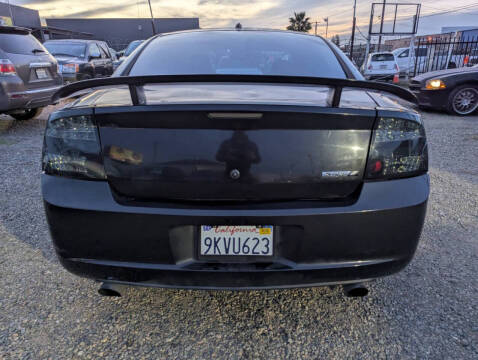 2008 Dodge Charger SRT-8