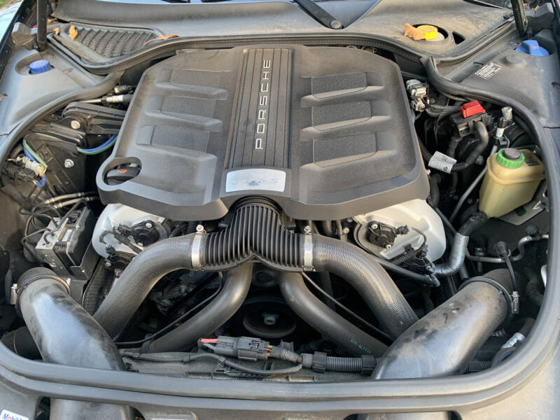 2014 Porsche Panamera 4S Executive