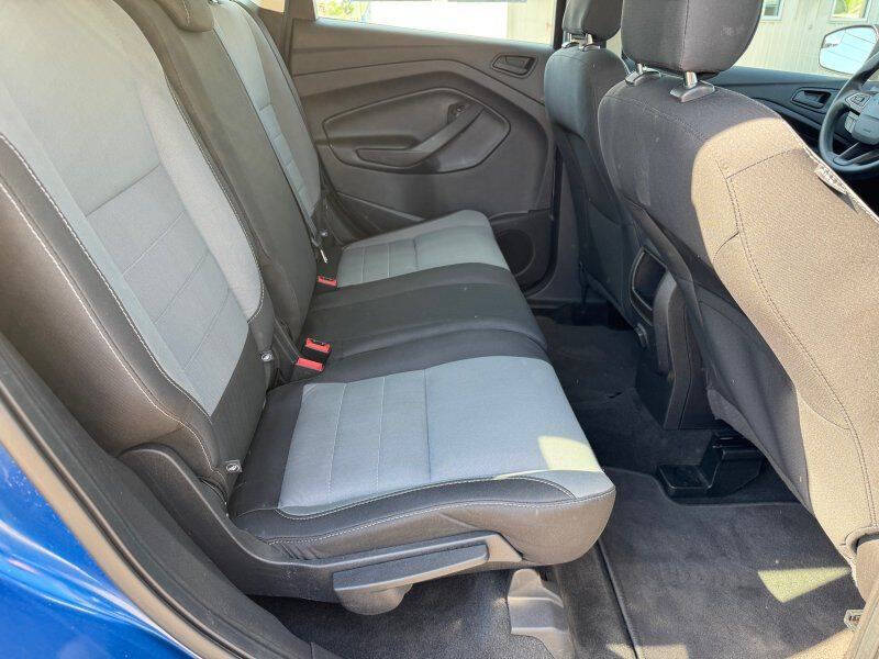2019 Ford Escape S