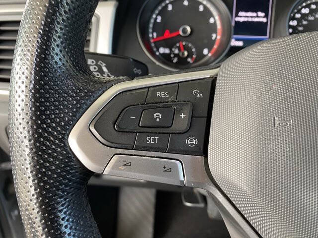 2021 Volkswagen Atlas Cross Sport V6 SE R-Line 4Motion