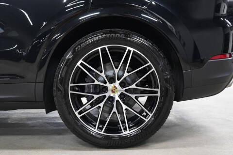 2024 Porsche Cayenne