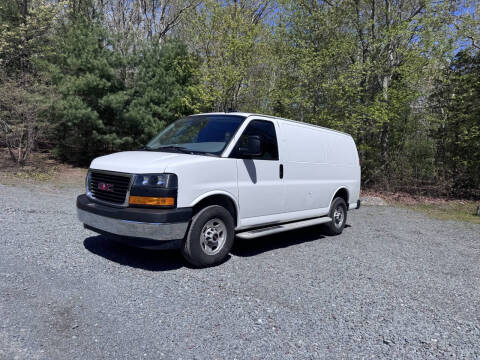 2024 GMC Savana 2500