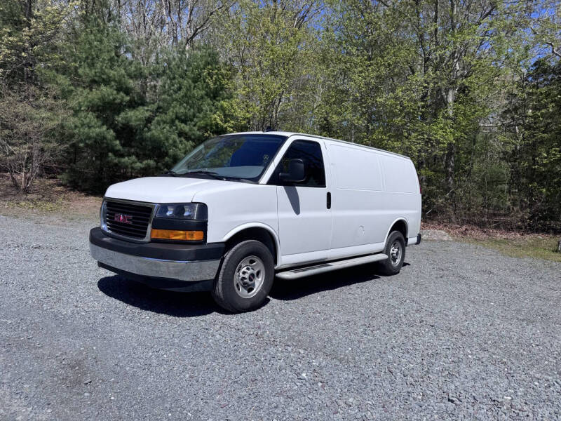 2024 GMC Savana 2500