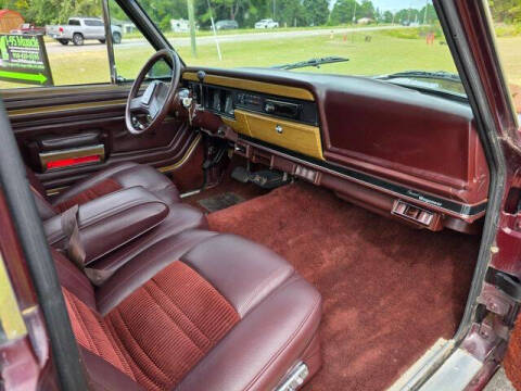 1987 Jeep Grand Wagoneer