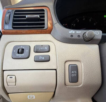 2004 Lexus LS 430