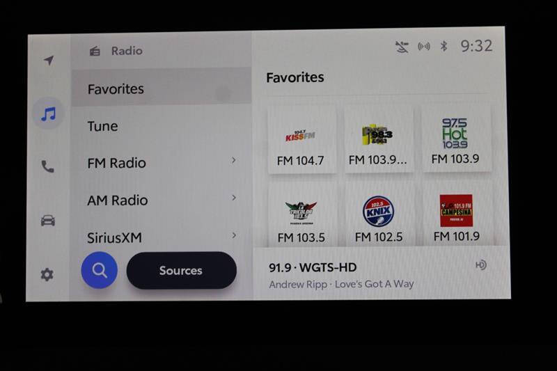 2023 Toyota Prius LE