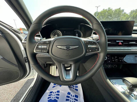 2025 Genesis G70