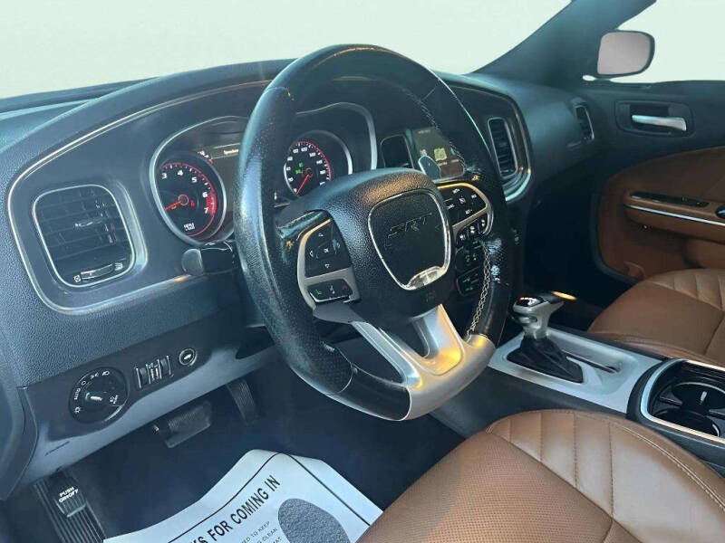 2016 Dodge Charger SRT 392