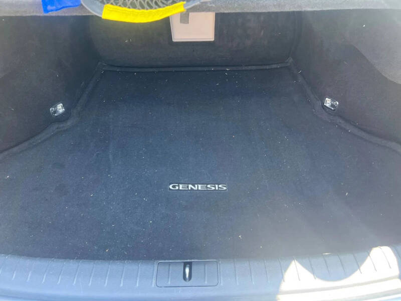 2017 Genesis G80