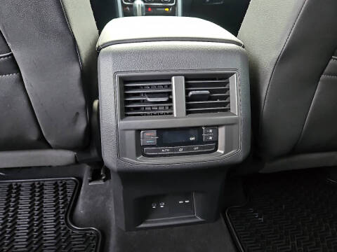 2023 Volkswagen Atlas V6 SE