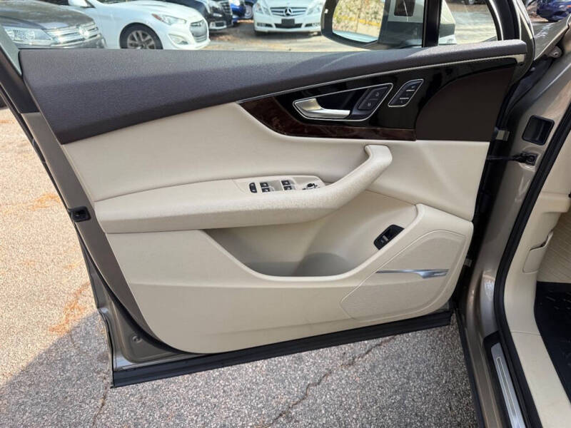 2017 Audi Q7 3.0T quattro Prestige