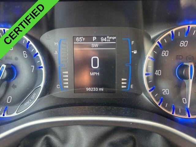 2017 Chrysler Pacifica Touring-L