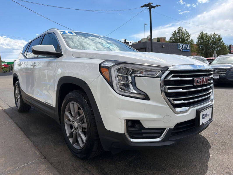 2024 GMC Terrain SLT