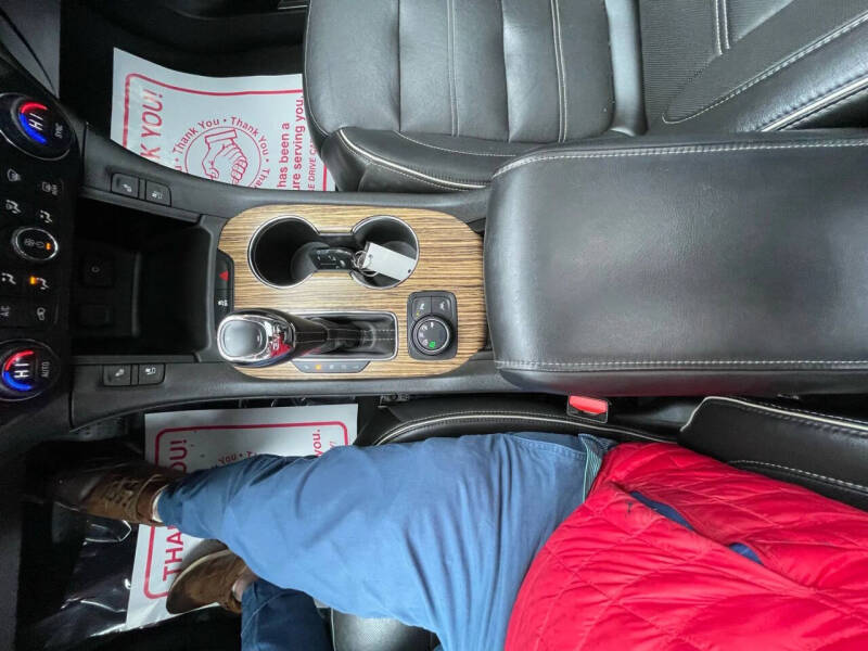 2019 GMC Acadia Denali