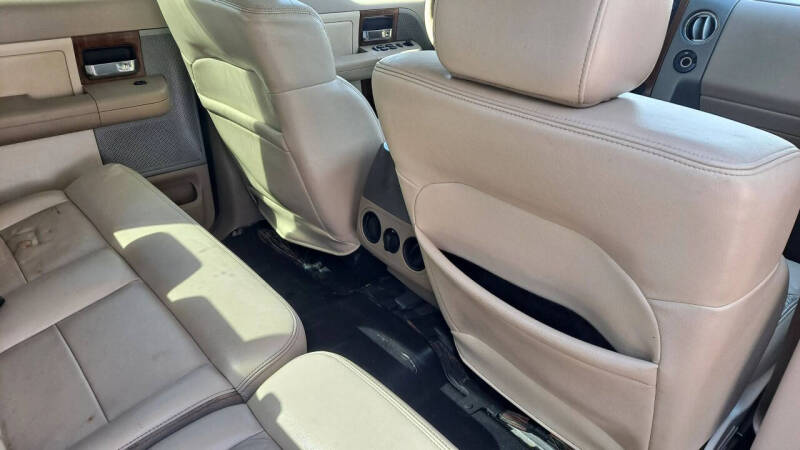 2004 Ford F-150 Lariat