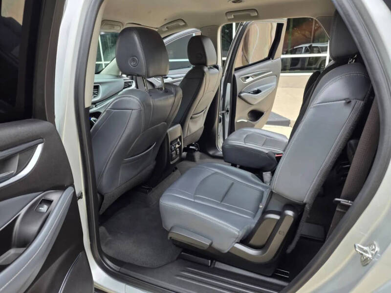 2019 Buick Enclave Essence