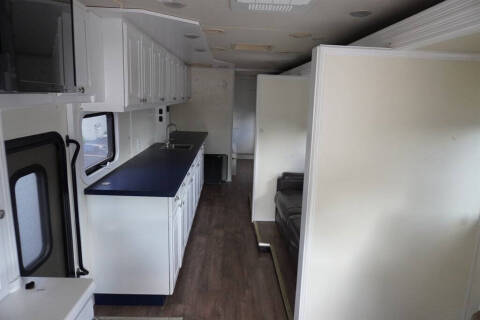 2015 Freightliner XCS Chassis