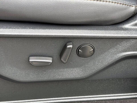 2025 Ford F-450 Super Duty Lariat