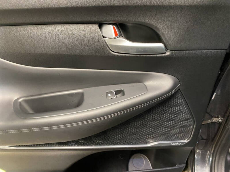 2020 Hyundai Santa Fe SEL 2.0T