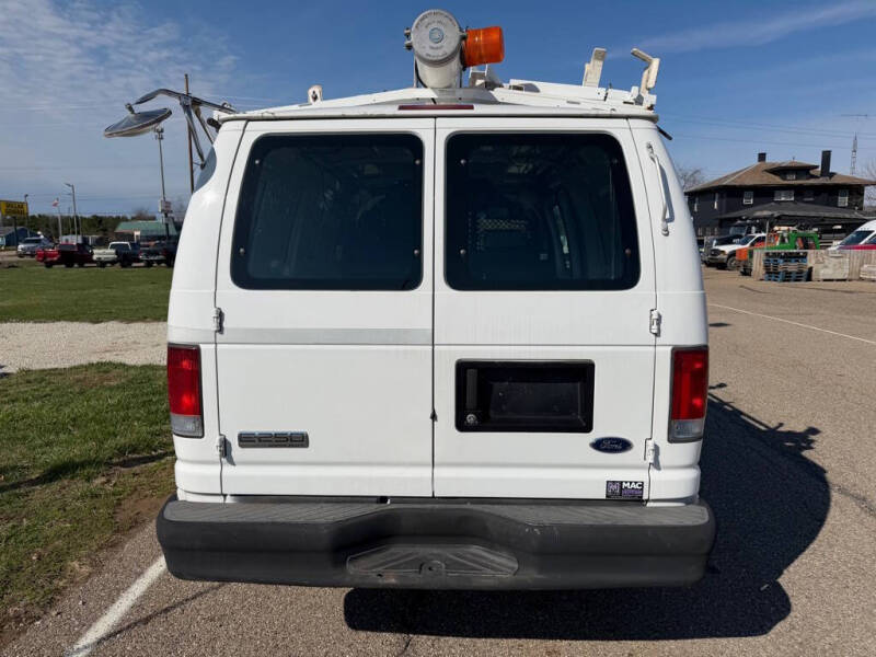 2007 Ford E-Series E-250
