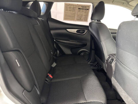 2022 Nissan Rogue Sport S