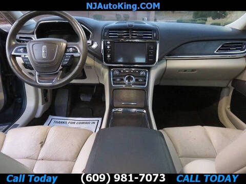 2018 Lincoln Continental Select