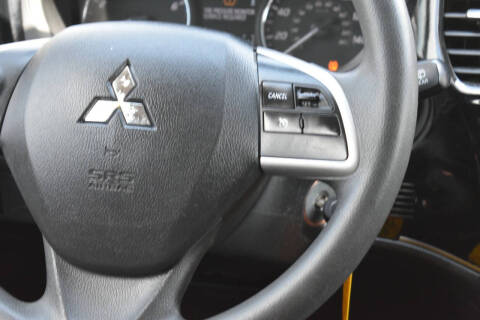 2018 Mitsubishi Outlander ES