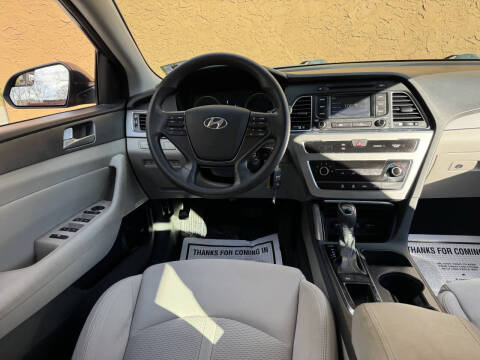 2015 Hyundai Sonata SE