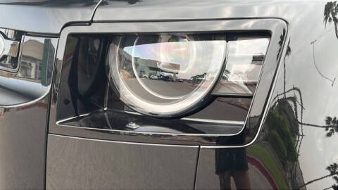 2026 Land Rover Defender 110 P400 X-Dynamic SE