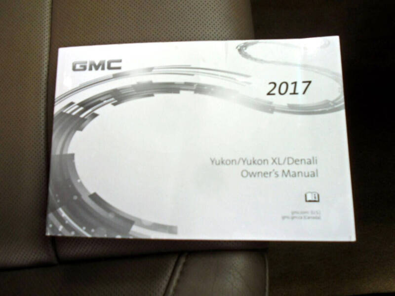 2017 GMC Yukon SLT