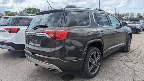 2019 GMC Acadia Denali