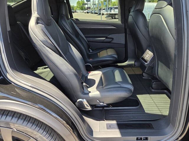 2025 Tesla Model X