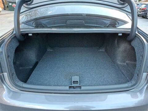 2014 Volkswagen Passat 1.8T S PZEV