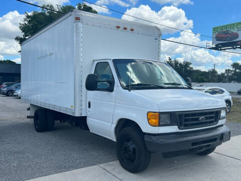 2004 Ford E-Series Chassis for sale at BEST MOTORS OF FLORIDA in Orlando FL