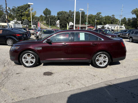 2018 Ford Taurus SEL