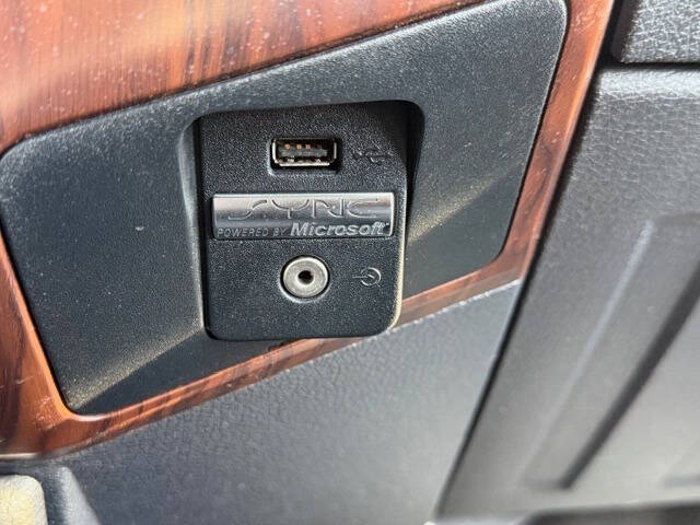 2011 Ford F-350 Super Duty Lariat