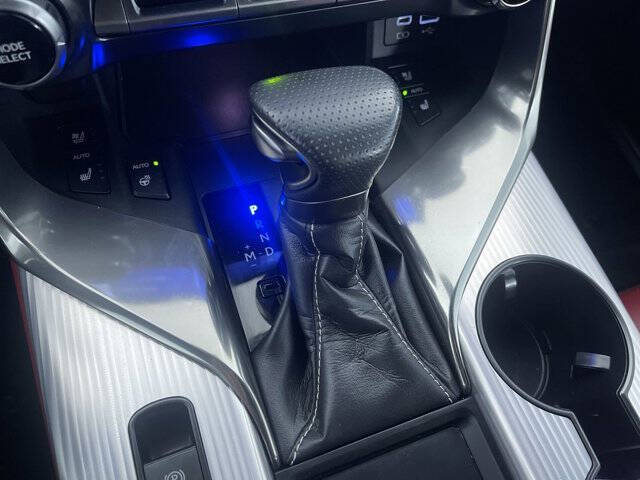 2024 Lexus LX 600 F SPORT Handling