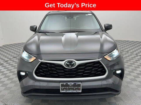 2024 Toyota Highlander LE