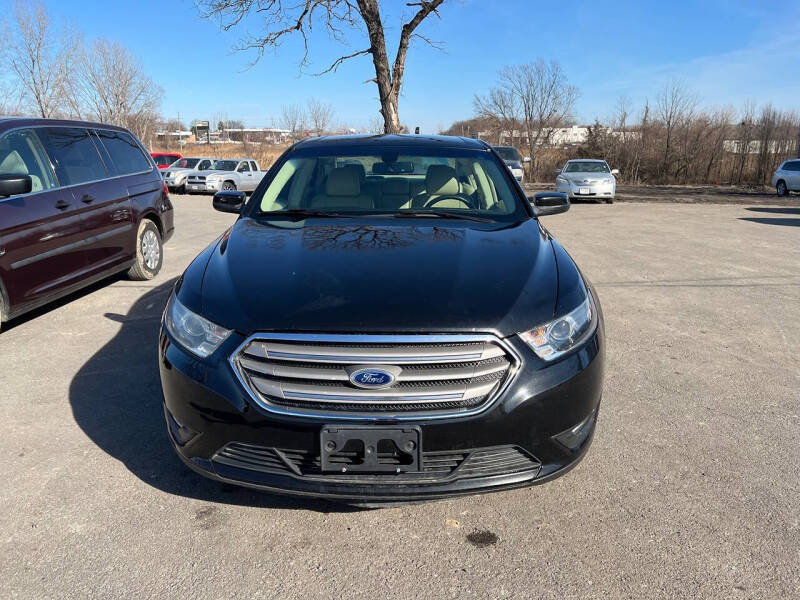 2014 Ford Taurus SEL