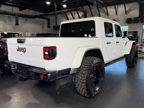 2024 Jeep Gladiator