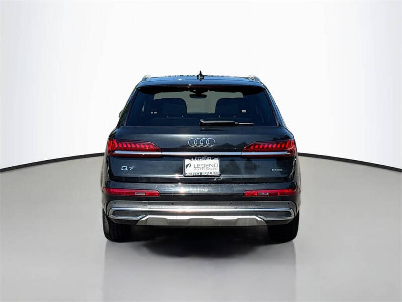 2022 Audi Q7 quattro Premium Plus 55 TFSI