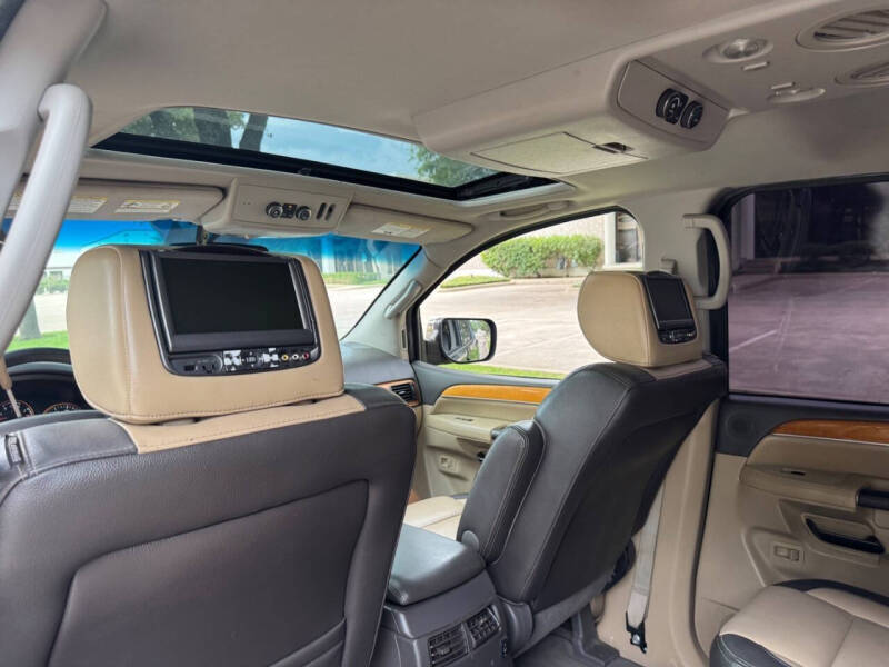 2014 Nissan Armada Platinum