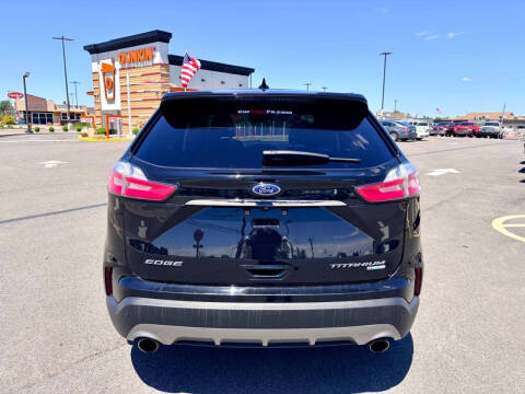 2019 Ford Edge Titanium