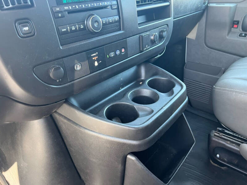 2019 GMC Savana 2500